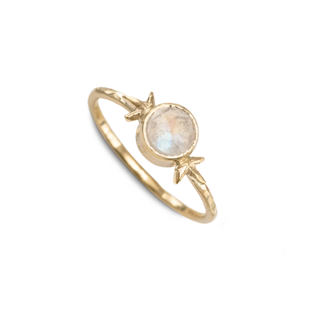 Larissa | 9ct Gold Moonstone Gemstone Ring