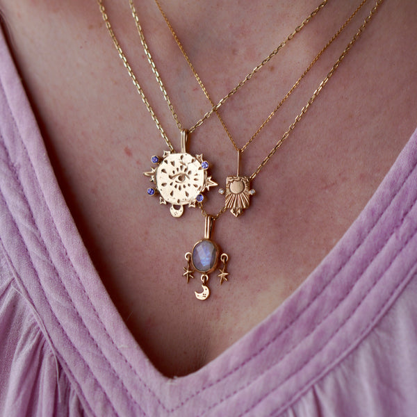 The World | 9ct Gold Tarot Gemstone Necklace